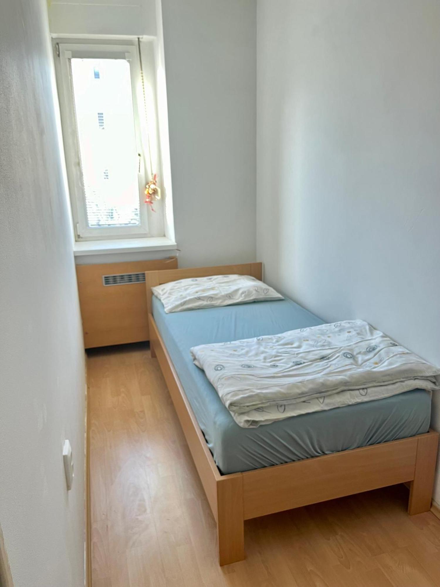 Victory Apartment Bratislava Exteriör bild